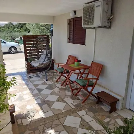 Tomas Apartment Trogir