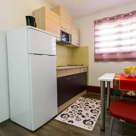 Apartment Tomas Trogir