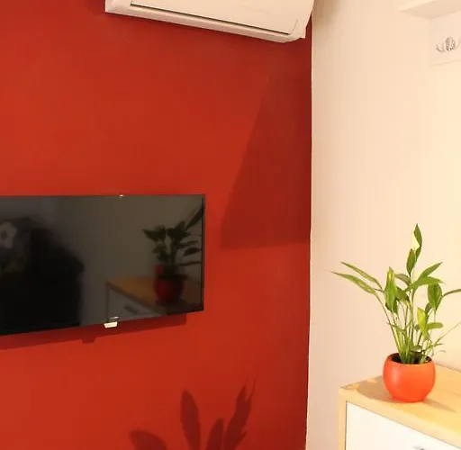 Tomas 아파트 트로기르